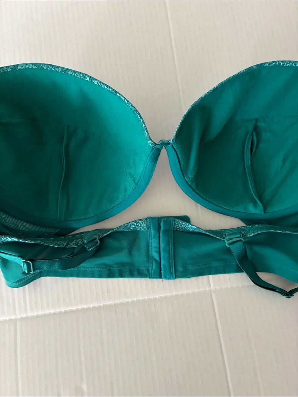 Cacique Bra Back Smoothing Underwire Green Plus SZ 44C Like New!